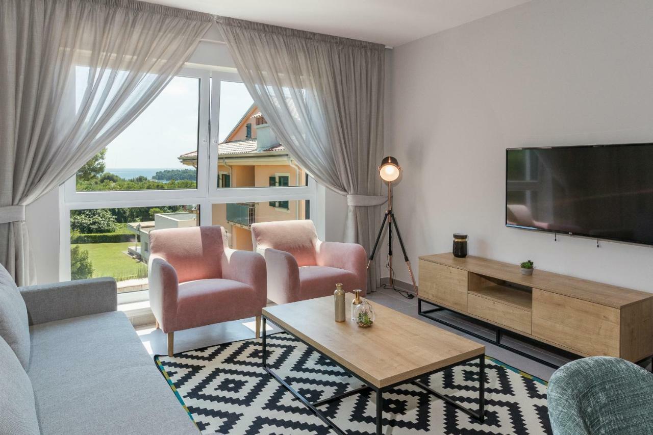 Luxury Apartments Magali 1 Rovinj Exteriör bild