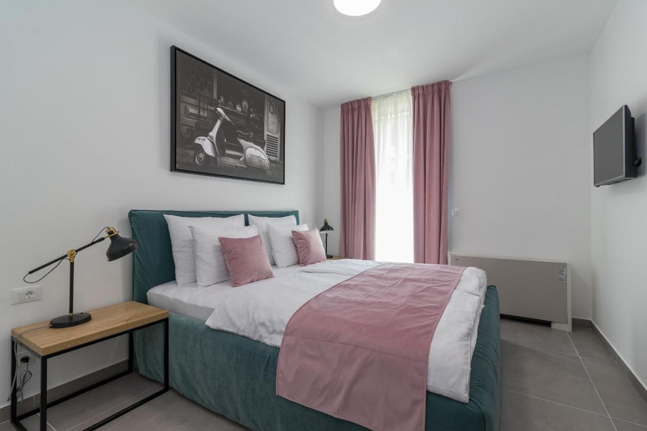 Luxury Apartments Magali 1 Rovinj Exteriör bild