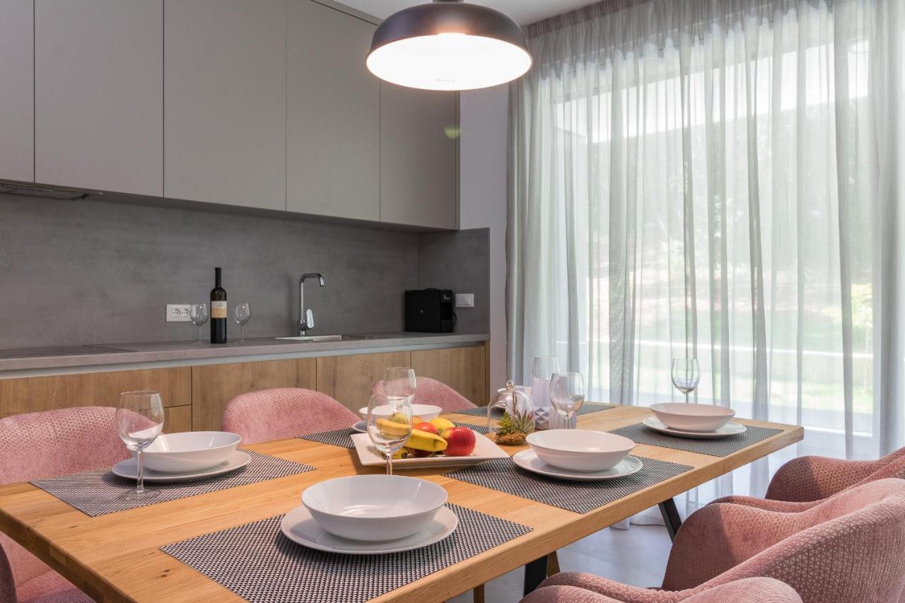 Luxury Apartments Magali 1 Rovinj Exteriör bild